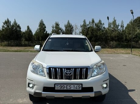Toyota Land Cruiser Prado 2013
