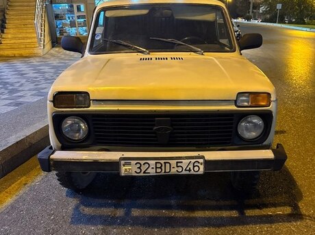 LADA (VAZ) Niva 1993