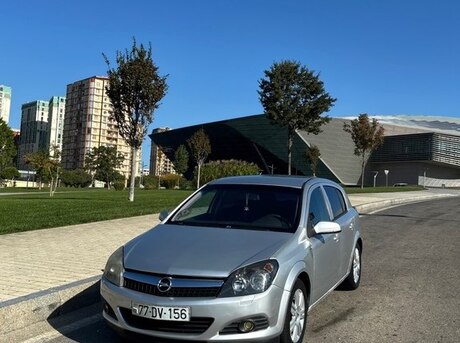 Opel Astra 2008