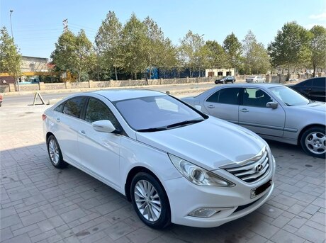 Hyundai Sonata 2013