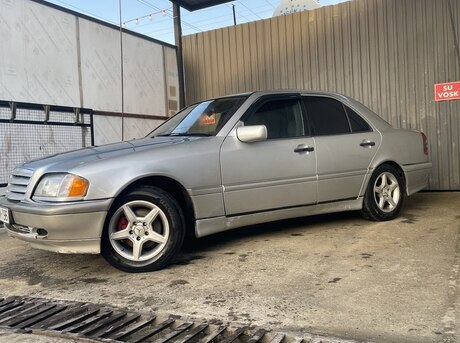 Mercedes C 200 1995