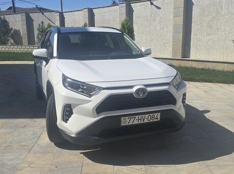 Toyota RAV4 2021