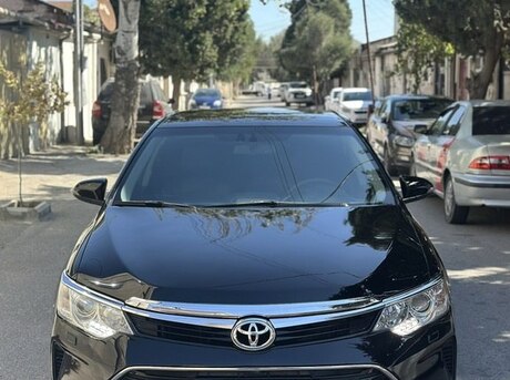 Toyota Camry 2016