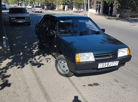 LADA (VAZ) 21099 2003
