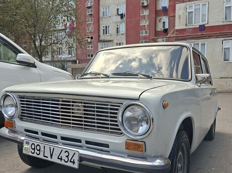 LADA (VAZ) 21011 1980