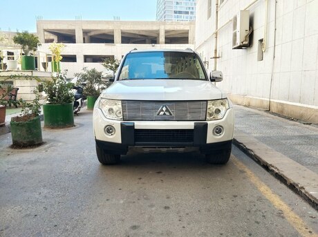 Mitsubishi Pajero 2007