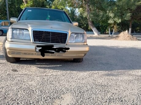 Mercedes 190 1987