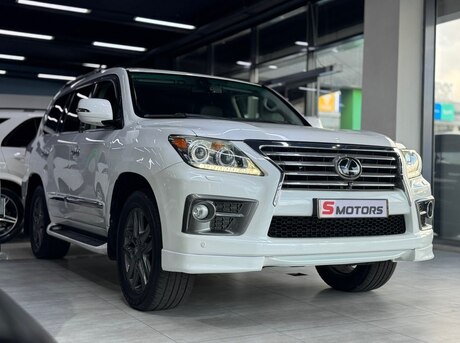 Lexus LX 570 2012