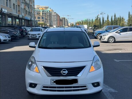 Nissan Sunny 2013