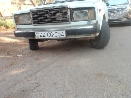 LADA (VAZ) 2107 2001