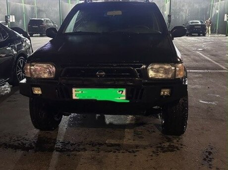 Nissan Pathfinder 1998