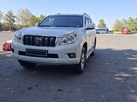 Toyota Land Cruiser Prado 2012