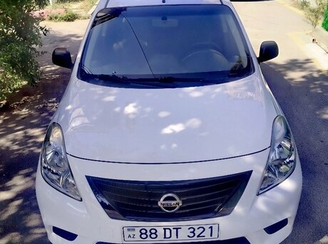 Nissan Sunny 2013
