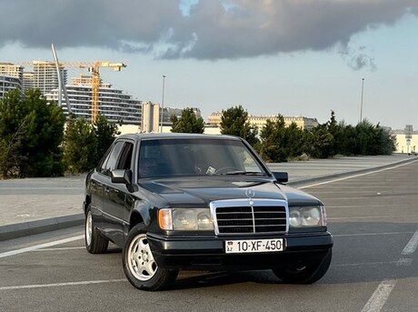 Mercedes 230 E 1990