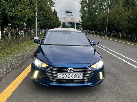 Hyundai Elantra 2016