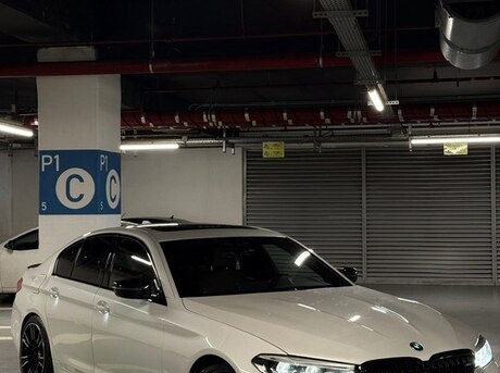 BMW 530 2019