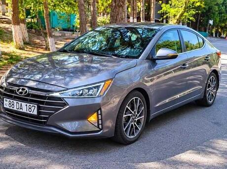 Hyundai Elantra 2018