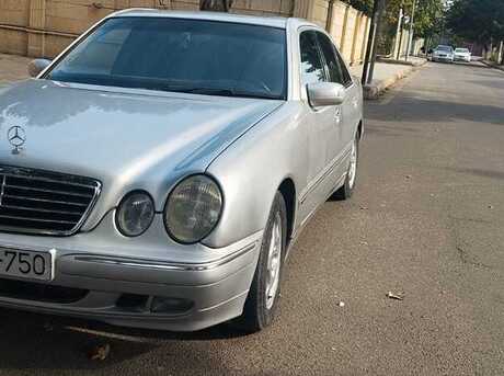 Mercedes E 240 2000