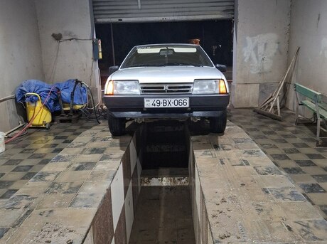 LADA (VAZ) 21099 2004