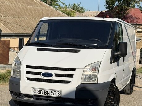 Ford Transit 2010