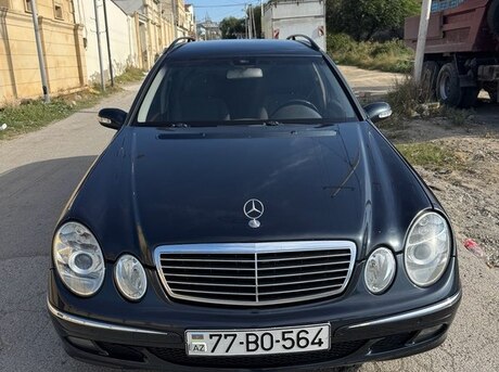 Mercedes E 220 2005