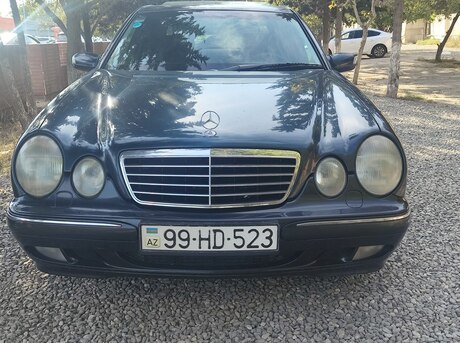 Mercedes E 320 2000
