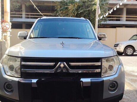 Mitsubishi Pajero 2007