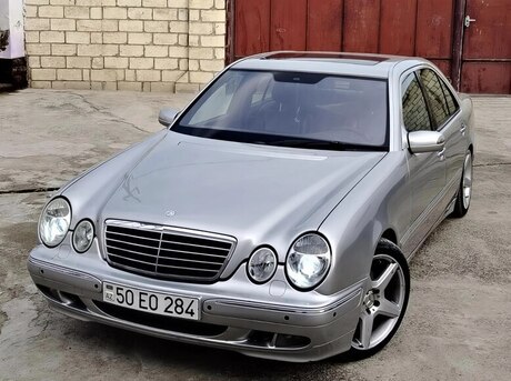 Mercedes E 320 2001