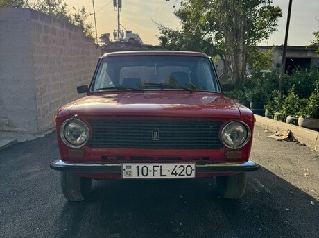LADA (VAZ) 21011 1977