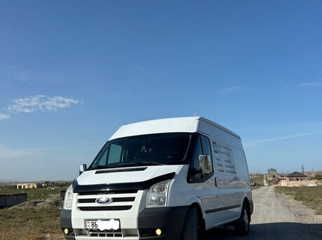 Ford Transit 2011