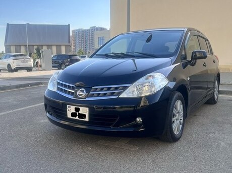 Nissan Tiida 2011