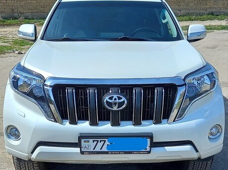 Toyota Land Cruiser Prado 2013