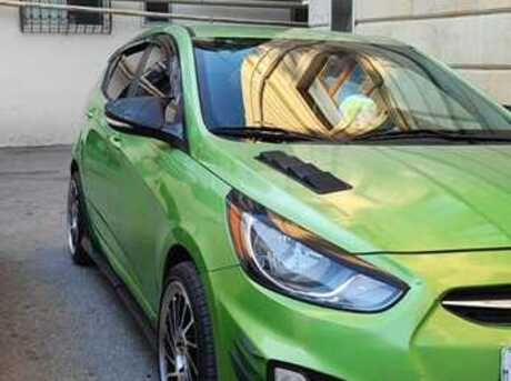 Hyundai Accent 2012