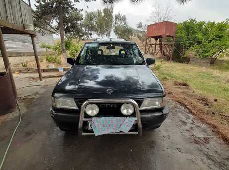 Opel Frontera 1995