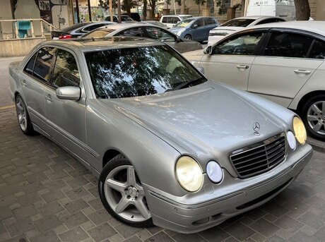 Mercedes E 320 2000