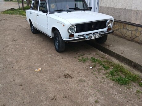 LADA (VAZ) 21011 1986
