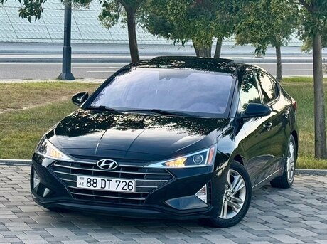 Hyundai Elantra 2020