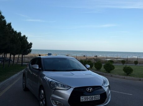 Hyundai Veloster 2011