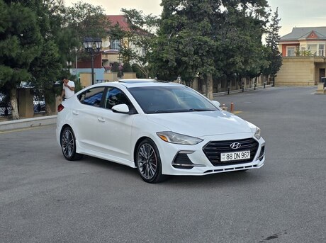 Hyundai Elantra 2017