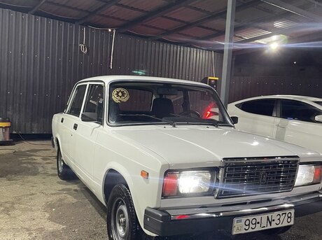 LADA (VAZ) 2107 2000