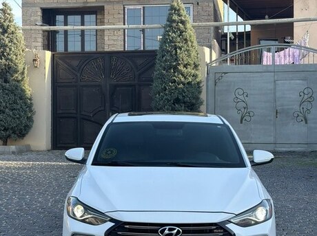 Hyundai Elantra 2017