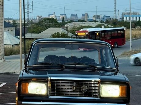 LADA (VAZ) 2107 2010