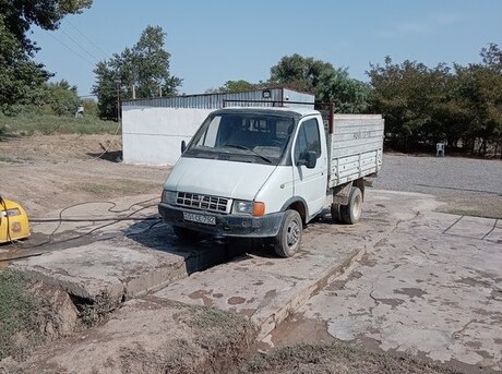 GAZ 33021 1999