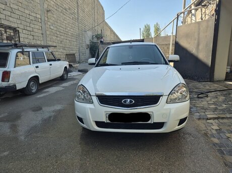 LADA (VAZ) Priora 2015