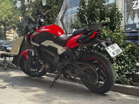 Bajaj Dominar 250 2022