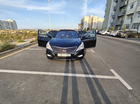 Hyundai Grandeur 2012