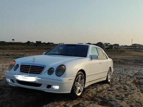 Mercedes E 280 2000
