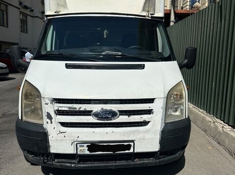 Ford Transit 2010