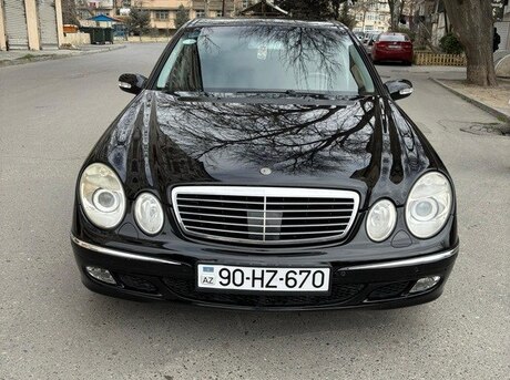 Mercedes E 320 4MATIC 2003