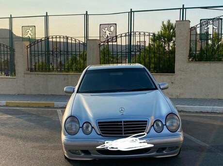 Mercedes E 320 2000
